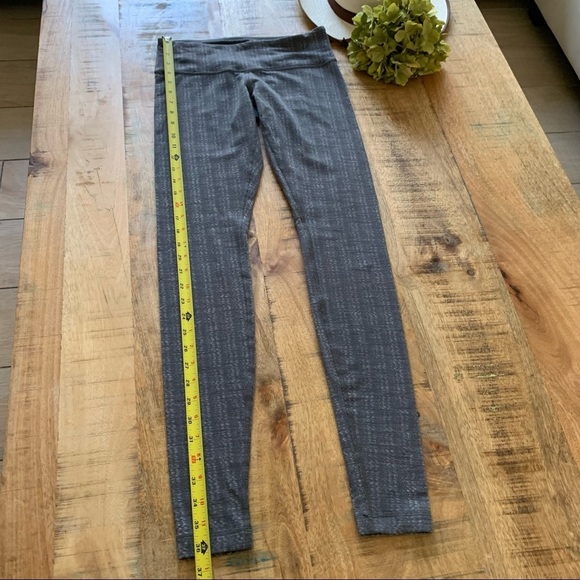 Lululemon Wunder Under Pant Textured
Ziggy Wee October Angel Wing  Gray Sz 4 - Picture 7 of 15